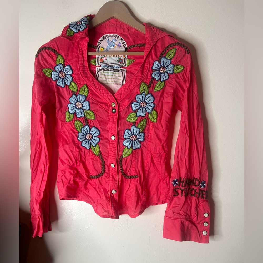VTG Johnny Was - Joystick Embroidered Button Down - Picture 3 of 9
